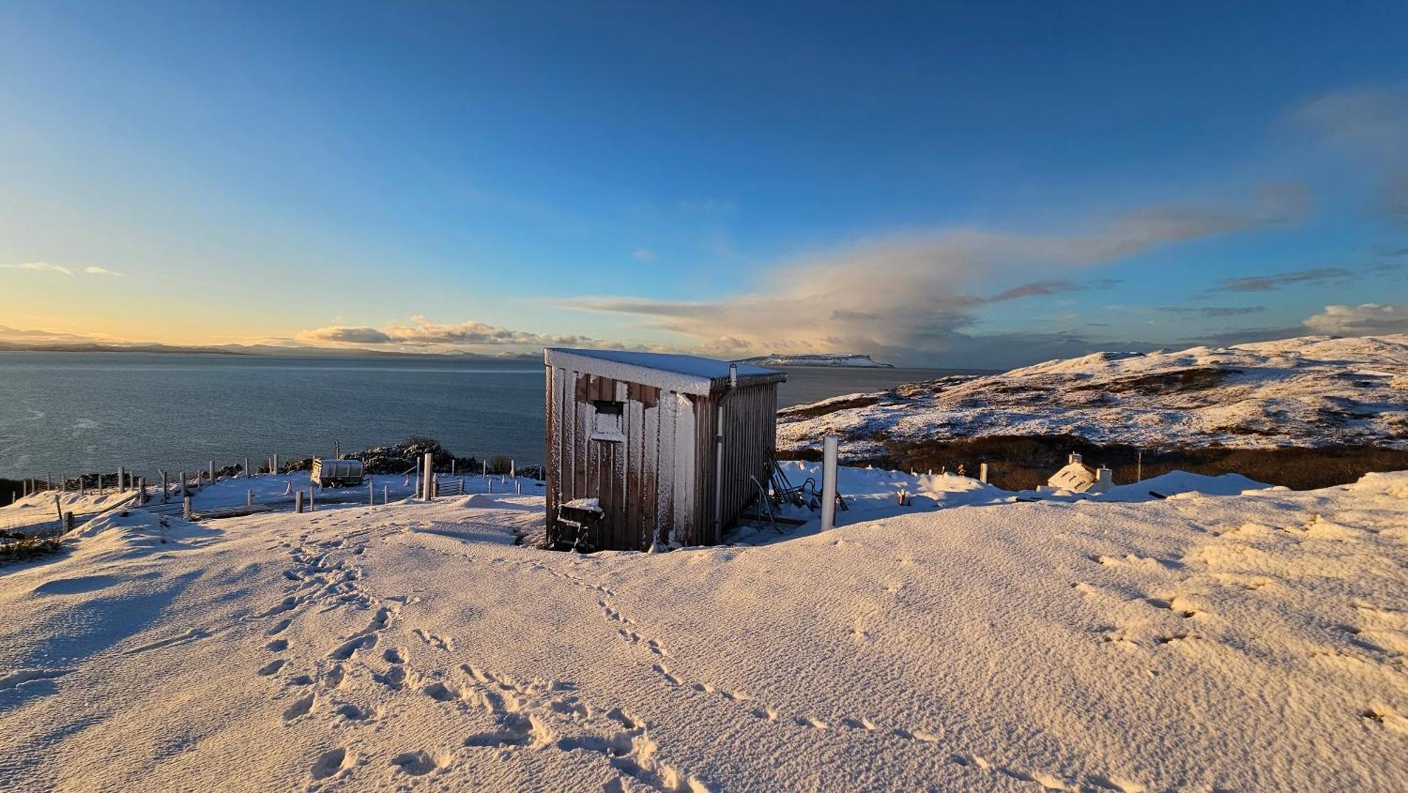Aird of Sleat Hut On The Hillヴィラ エクステリア 写真